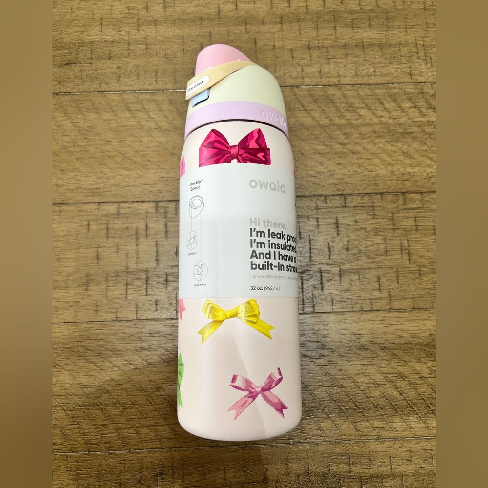 Pink Bow-Patterned Water Bottle Limited Edition Urban Outfitters Girlhood